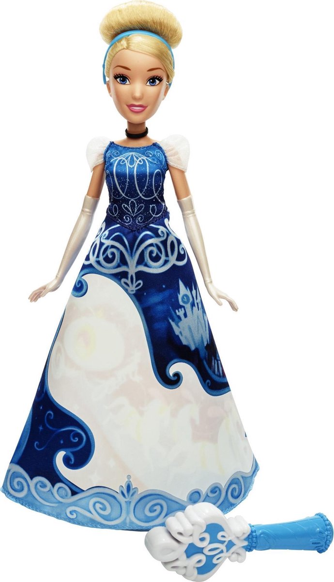Disney Princess Cinderella  met een Magische jurk - Pop