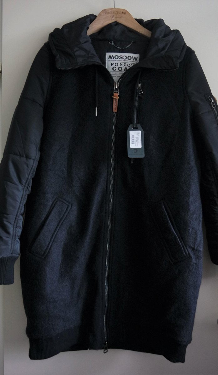 Moscow - Padded coat - Polyester/ Wol combo - maat S