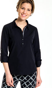 La Blouse Polo Travel - Blouse van Je m'appelle - Travel Quality materiaal: Stretch