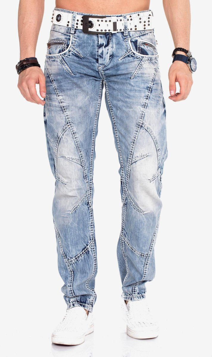 Cipo & Baxx Jeanshose mit Gürtel