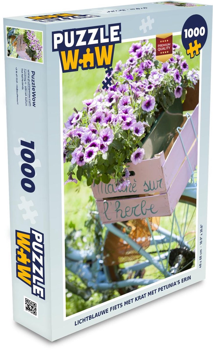 Puzzel 1000 stukjes volwassenen Petunia 1000 stukjes - Lichtblauwe fiets met krat met petunia's erin puzzel 1000 stukjes  - PuzzleWow heeft +100000 puzzels