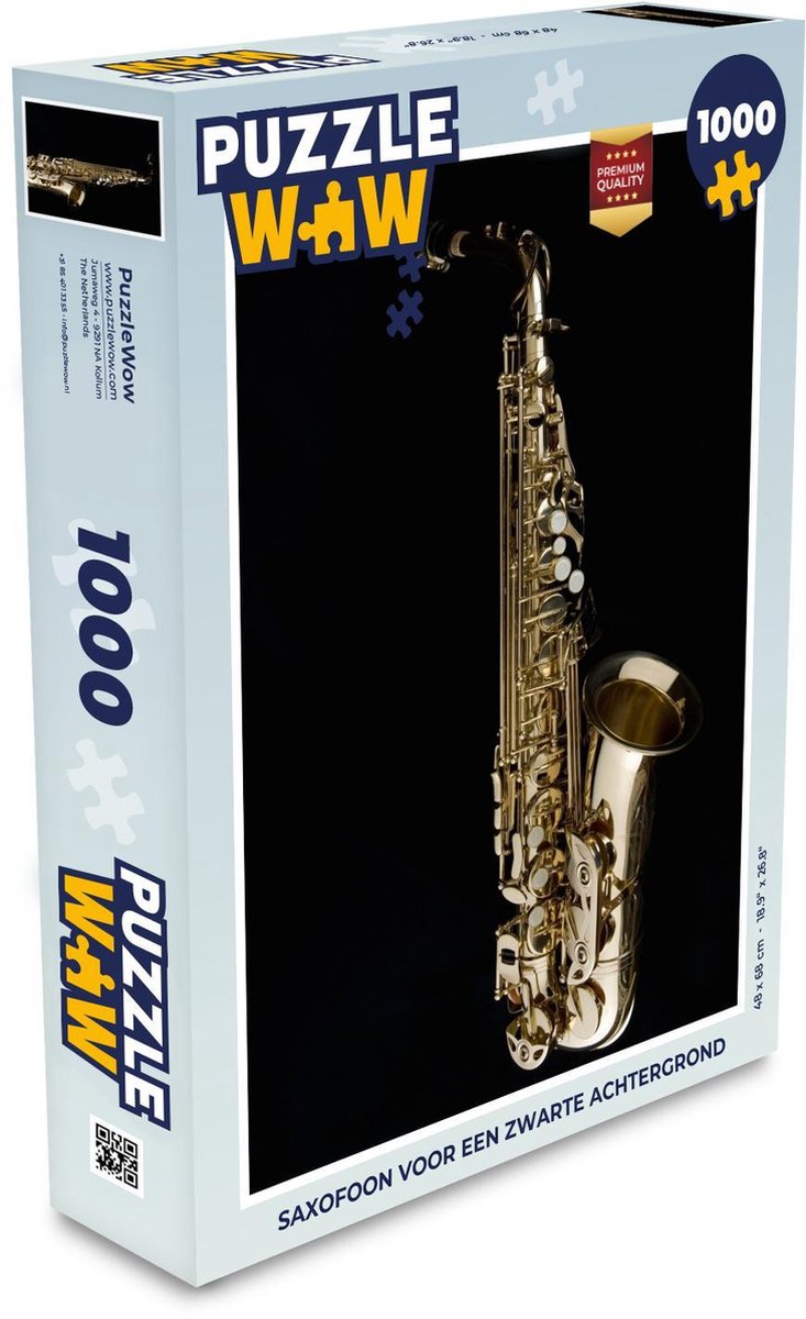 Puzzel 1000 stukjes volwassenen Saxofoon 1000 stukjes - Saxofoon voor een zwarte achtergrond  - PuzzleWow heeft +100000 puzzels