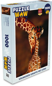 Puzzel 1000 stukjes volwassenen Dierenfamilies 1000 stukjes - Volwassen giraffe met jong  - PuzzleWow heeft +100000 puzzels