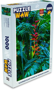 Puzzel 1000 stukjes volwassenen Tropisch  1000 stukjes - Kleurrijke bloem tussen de tropische planten  - PuzzleWow heeft +100000 puzzels
