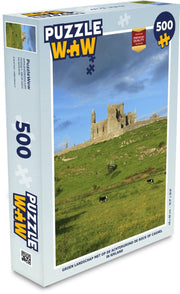 Puzzel 500 stukjes Rock of Cashel - Groen landschap met op de achtergrond de Rock Of Cashel in Ierland  - PuzzleWow heeft +100000 puzzels