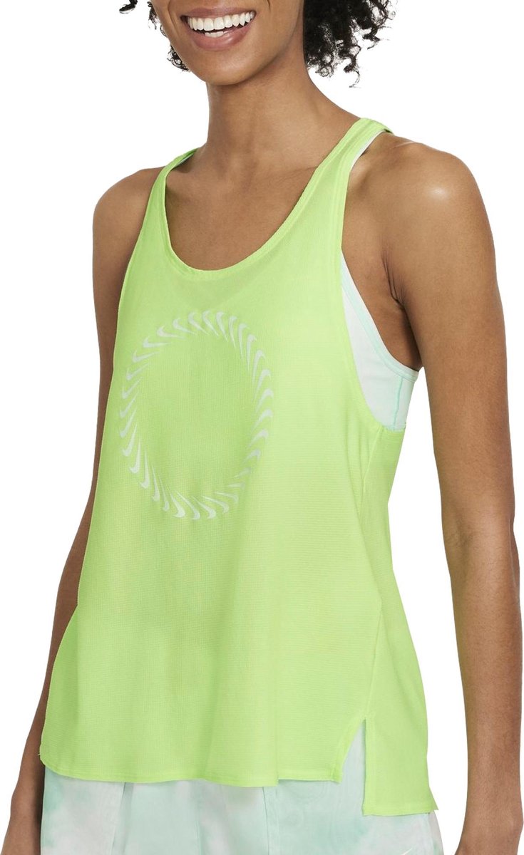 Nike Icon Clash Miler  Sporttop - Maat M  - Vrouwen - Groen