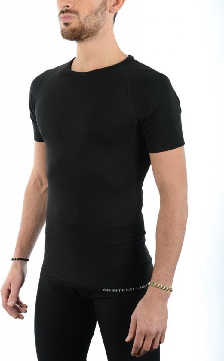 Mico Baselayer-Man Half Sleeves Round Neck Shirt L