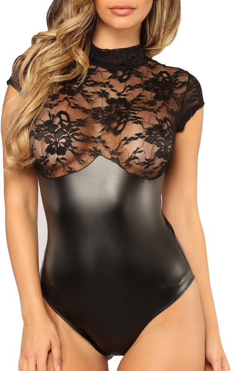 Zwarte Wetlook Body met kant - Alcina