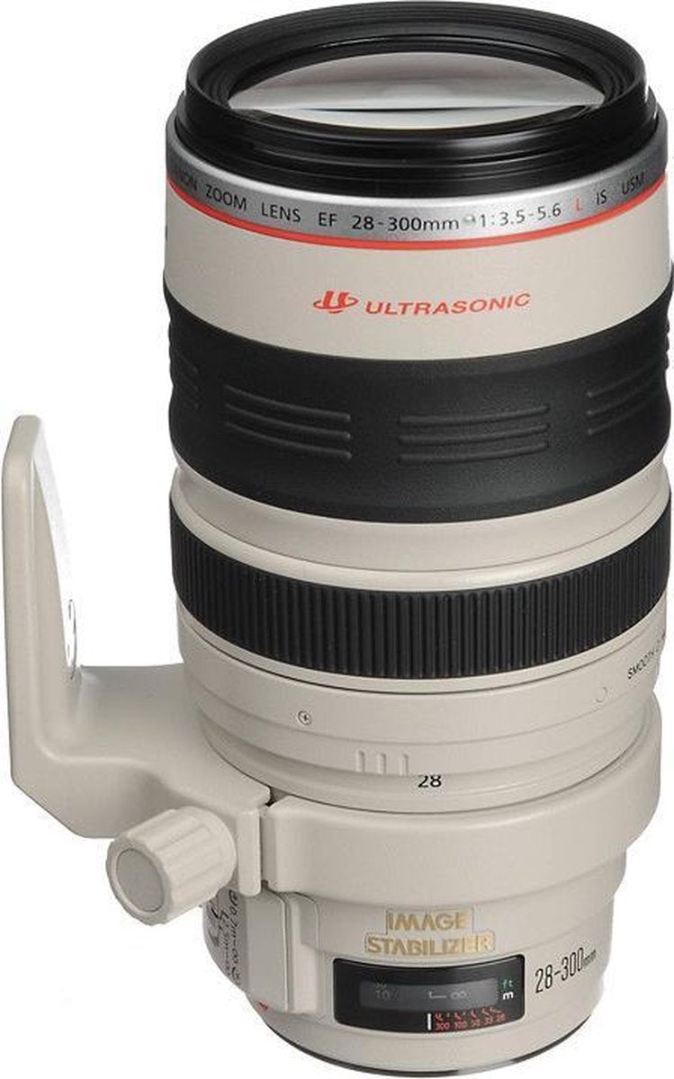 Canon EF 28-300mm f/3.5-5.6L IS USM