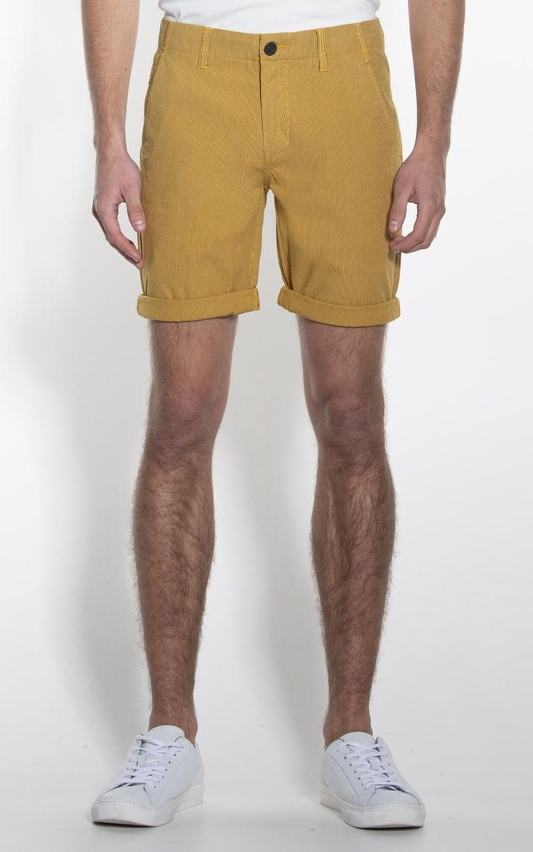 Victim Short Heren