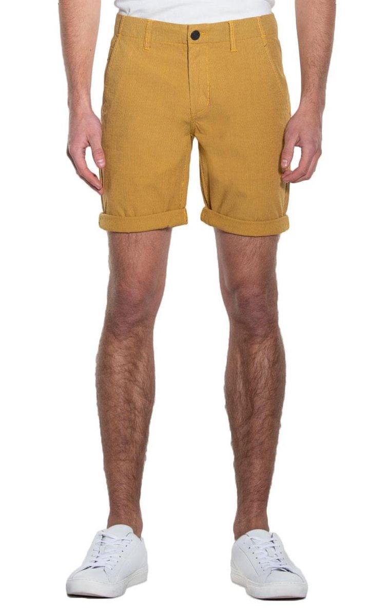 Victim Short Heren