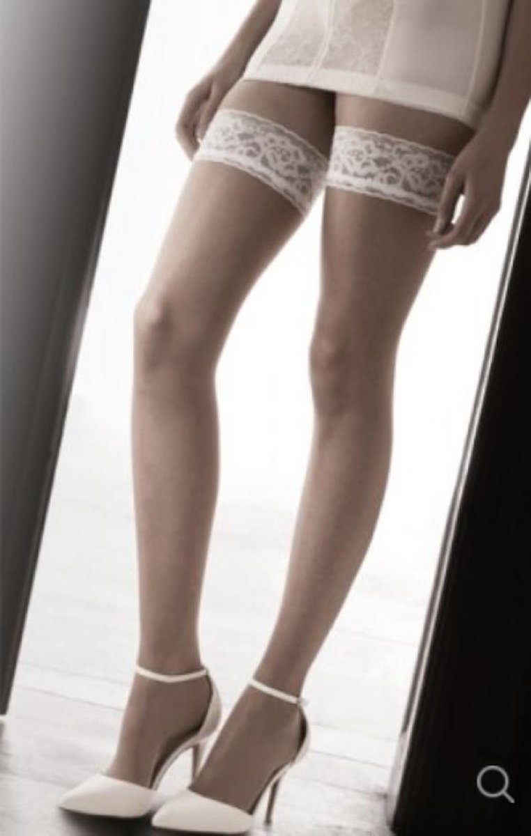 Pretty Polly Hold up Beige Bridal Kousen
