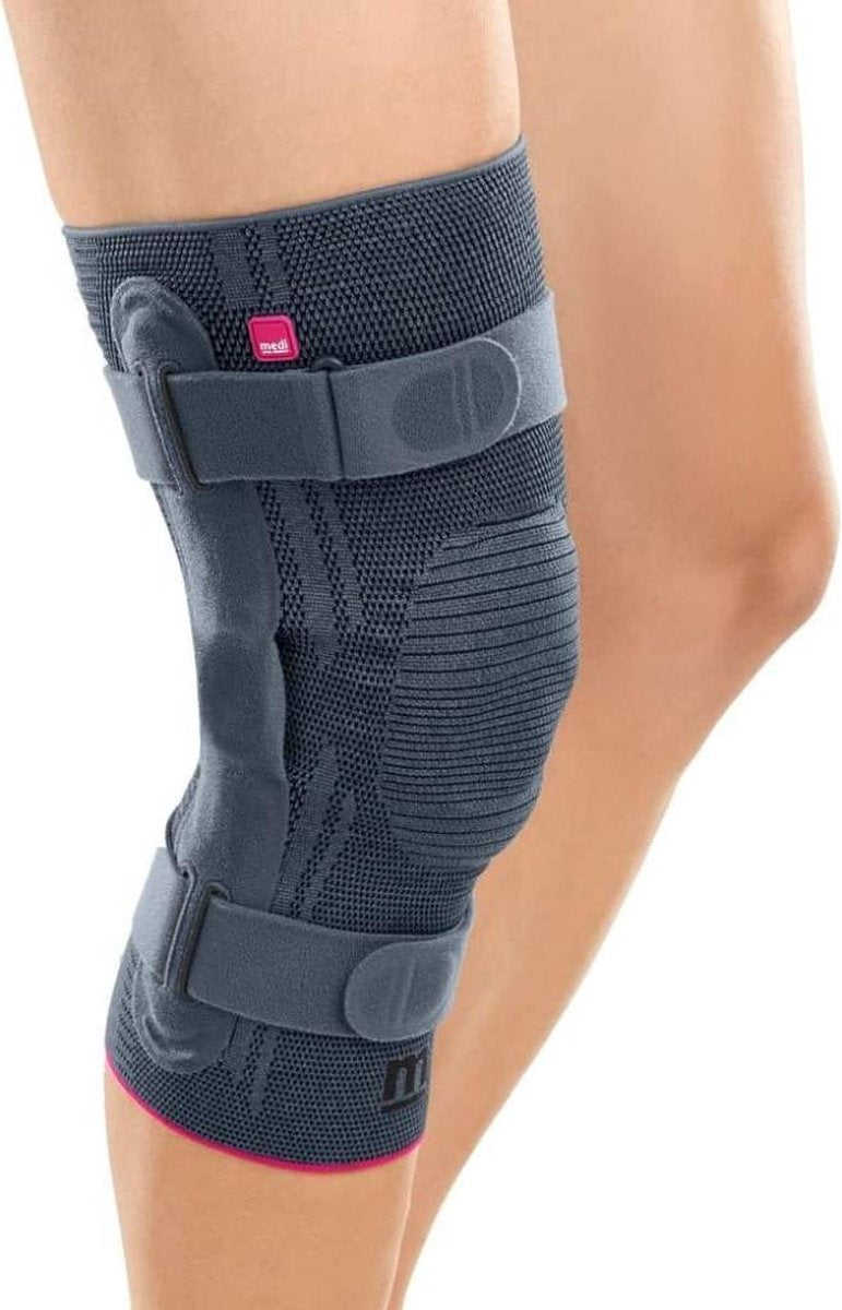 Medi Genumedi Pro Kniebrace-Maat 6: B 52 - 55 cm en A 40 - 43 cm