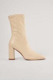 NA-KD Squared Toe Soft Vrouwen Laarzen - Creme - Maat 41