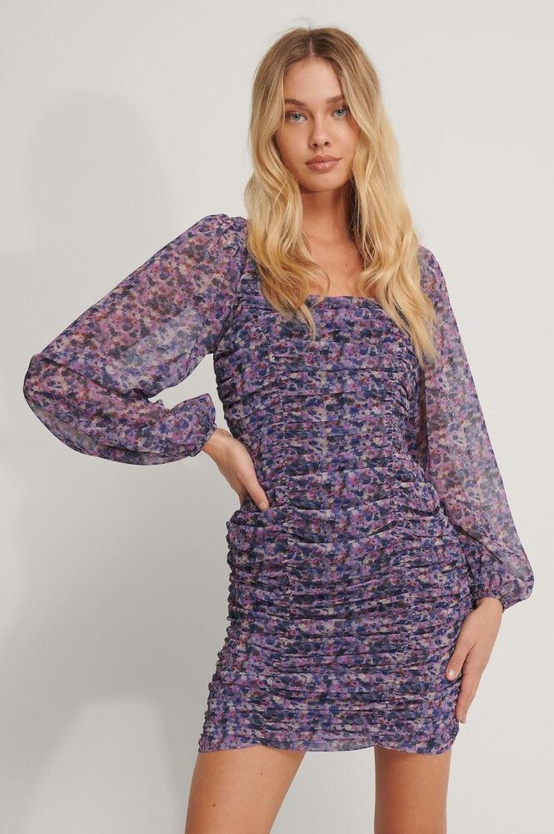 NA-KD Square Neck Gathered Chiffon Vrouwen Jurk - Blue Flower - Maat EU 42