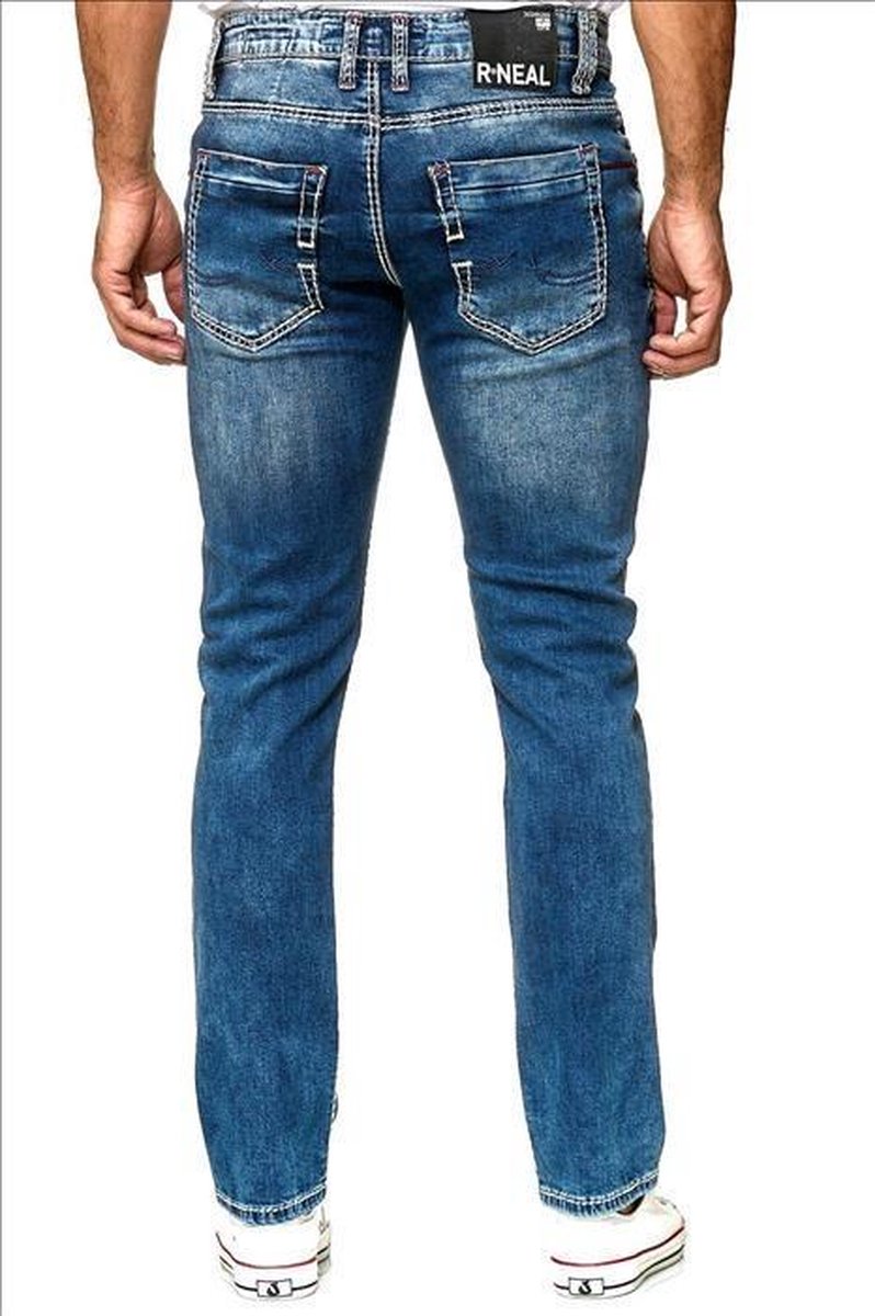 Rusty Neal Jeans R-12195