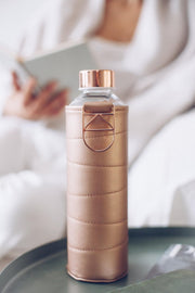 Equa Glazen Waterfles - Bronze - 750 ml - Mismatch met Hoes - Imitatieleer - BPA vrij