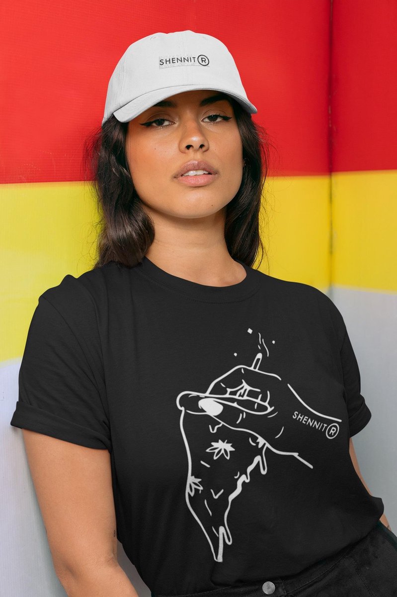 Stoner Pizza Time T-Shirt | Weed Cannabis Meme | Gothic Girl | Alternatief Rock Style | Unisex Maat M