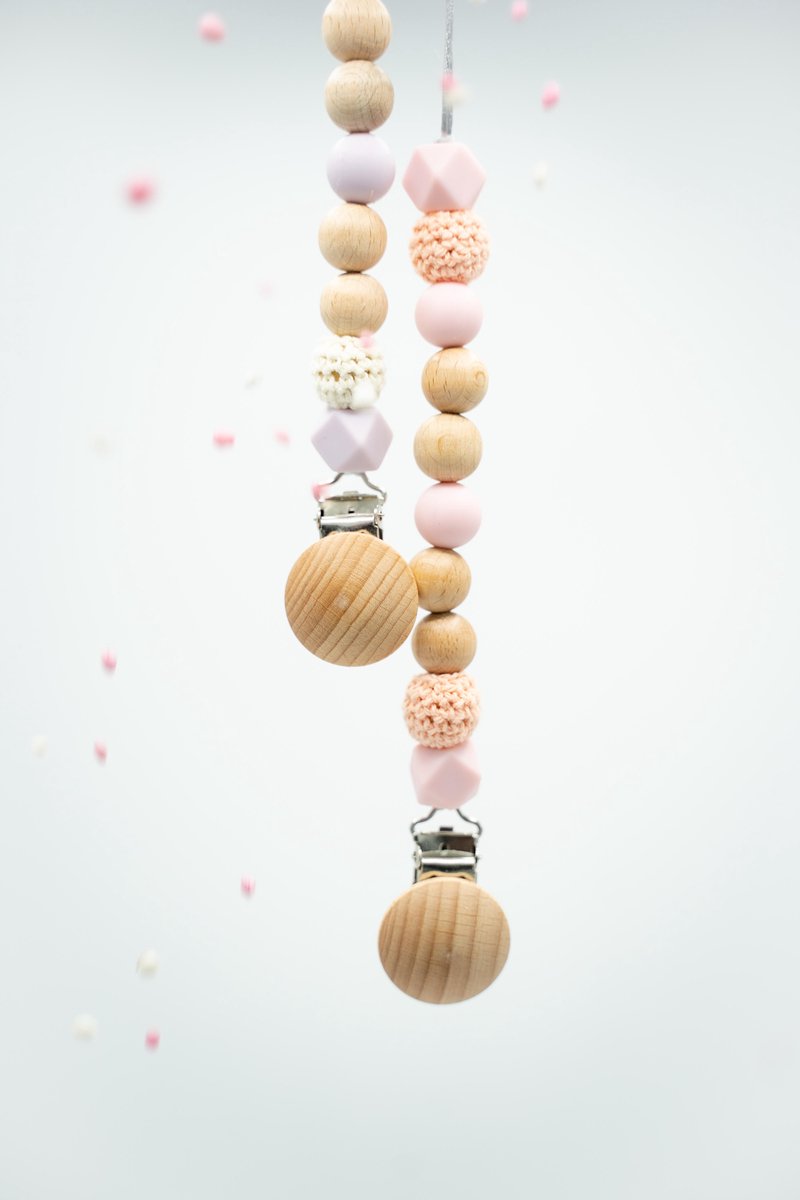 Speenkoord lila - Speen - Koord - Baby - Meisje - Kraamkado - Babyparty - Babyshower - Genderrevealparty
