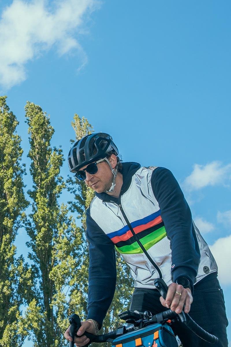 gofluo. Darkchamp Reflecterend hesje - Darkjacket - Fluoriserend - Opvallen in het donker - Hardloophesje - Reflectie jas - Lichtgewicht - Veilig de weg op - Grijs - XXL
