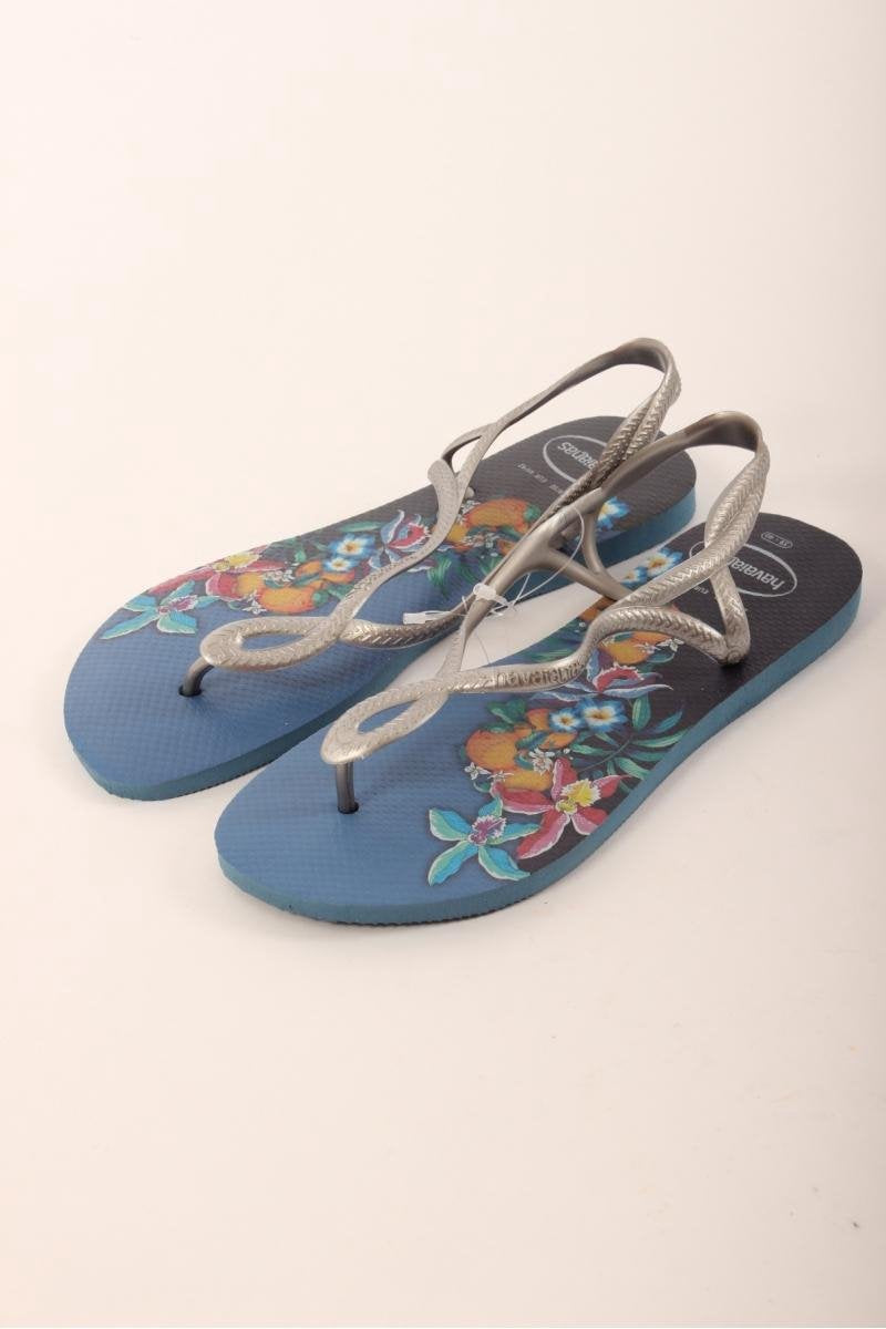 Havaianas slippers