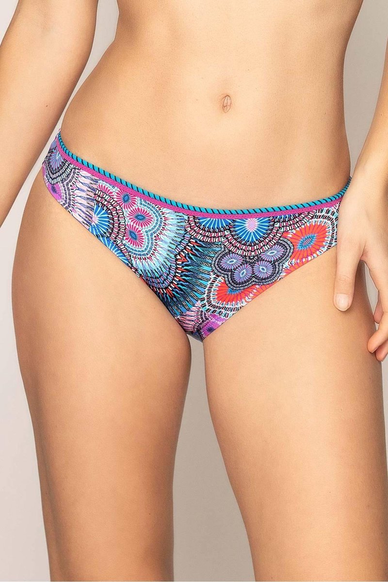 Antigel by Lise Charmel L'Avantar bikini slip model rio maat 44