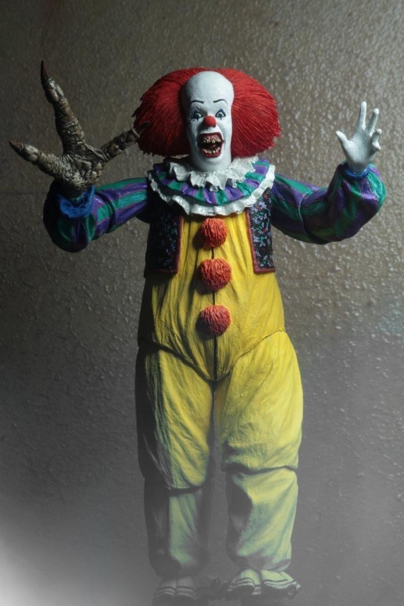 IT 1990: Ultimate Pennywise Version 2 - 18cm - Actie figuur