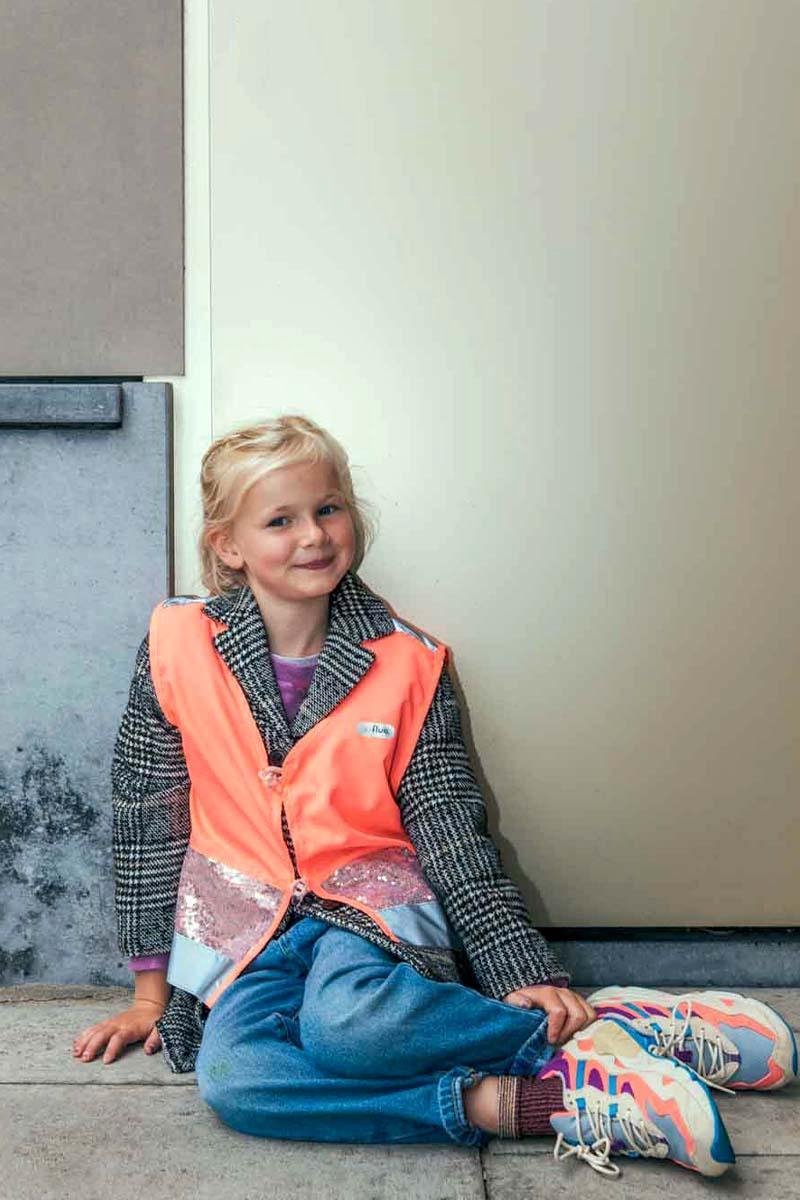 gofluo. Gloria Veiligheidshesje - Reflecterend hesje - Fluoriserend - Veiligheidsvest - Glitters - Reflectie jas - Zichtbaarheid in het donker - Veilig de weg op - Koraal - 128