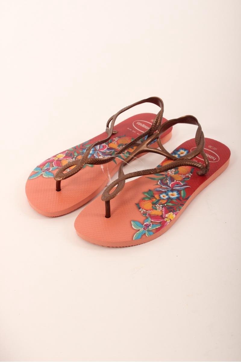 Havaianas slippers