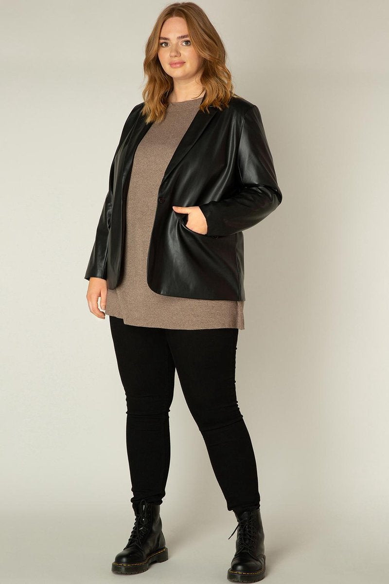 Blazer Aya Essential Yesta