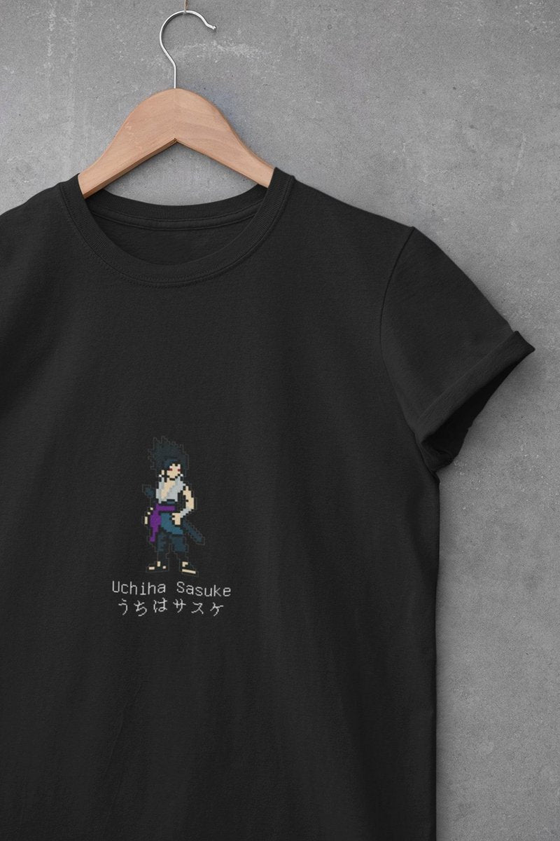 Uchiha Sasuke Pixel Anime Merch T-Shirt - Maat L - Merchandise Manga Sharingan Ninja Naruto