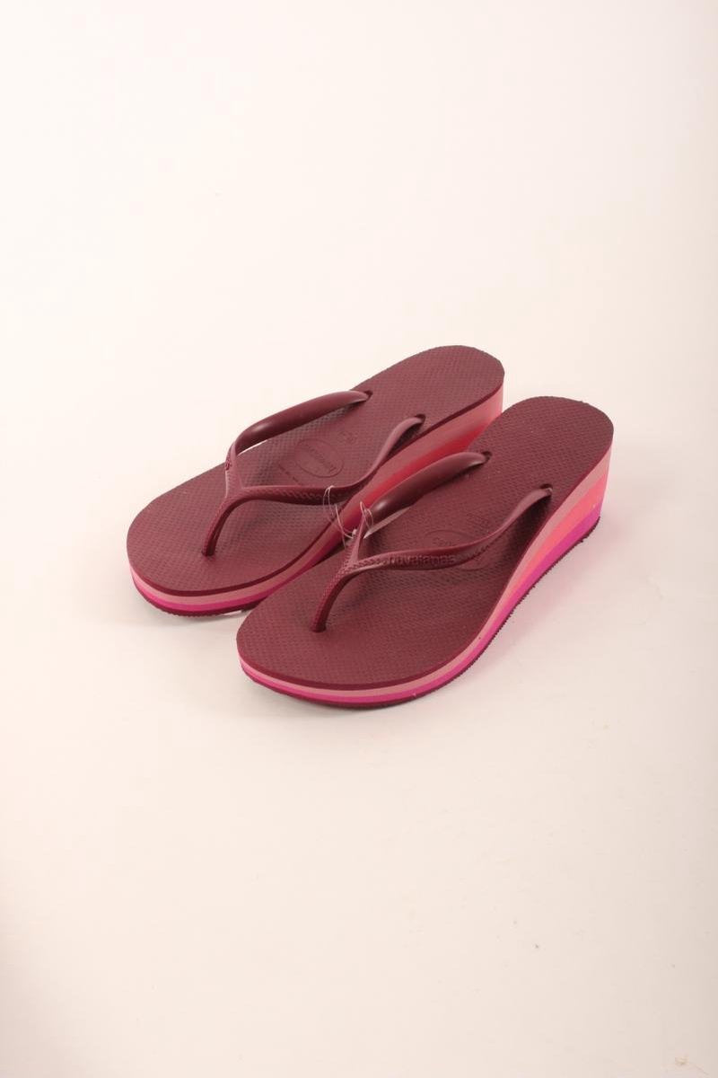 Havaianas slippers