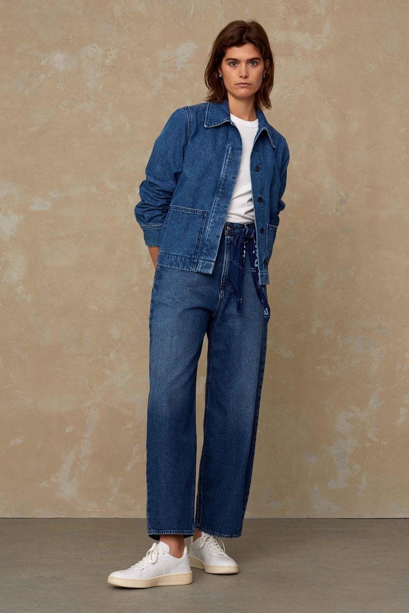 Leila Pure Indigo Marble