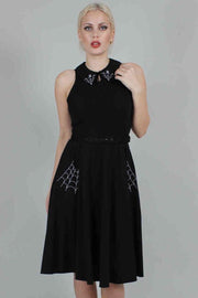 Voodoo Vixen Flare jurk -L- Charlie Spider Web Collared Zwart