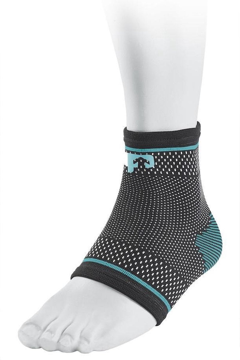 Ultimate Performance Compression Elastic Ankle Support zwart enkelsteun unisex (UP5155)
