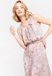 Lange jurk met bloemen en riempje - Nude