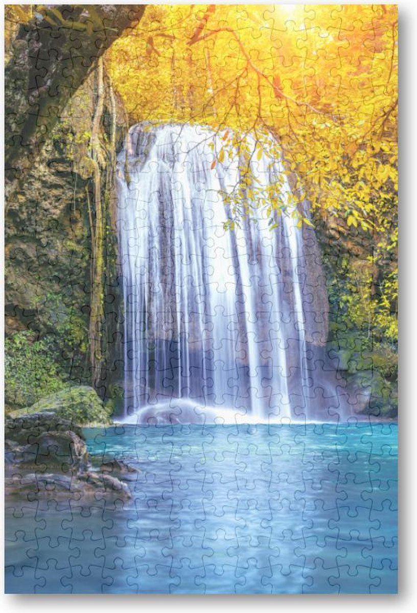 Oase aan waterval - Erawan waterval in de herfst