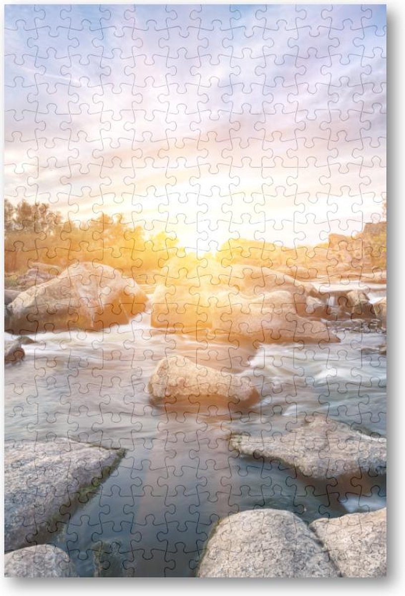 Bergrivier tussen de stenen met laagstaande zon - 252 Stukjes puzzel voor volwassenen -