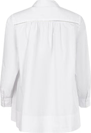 Adia blouse kant rand rug