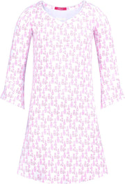 Exclusief Luxueus Kinder nachtkleding Luxe mooi zacht roze Girly Nachthemd van Hanssop met verfijnde rand details en luxe mouw verwerking