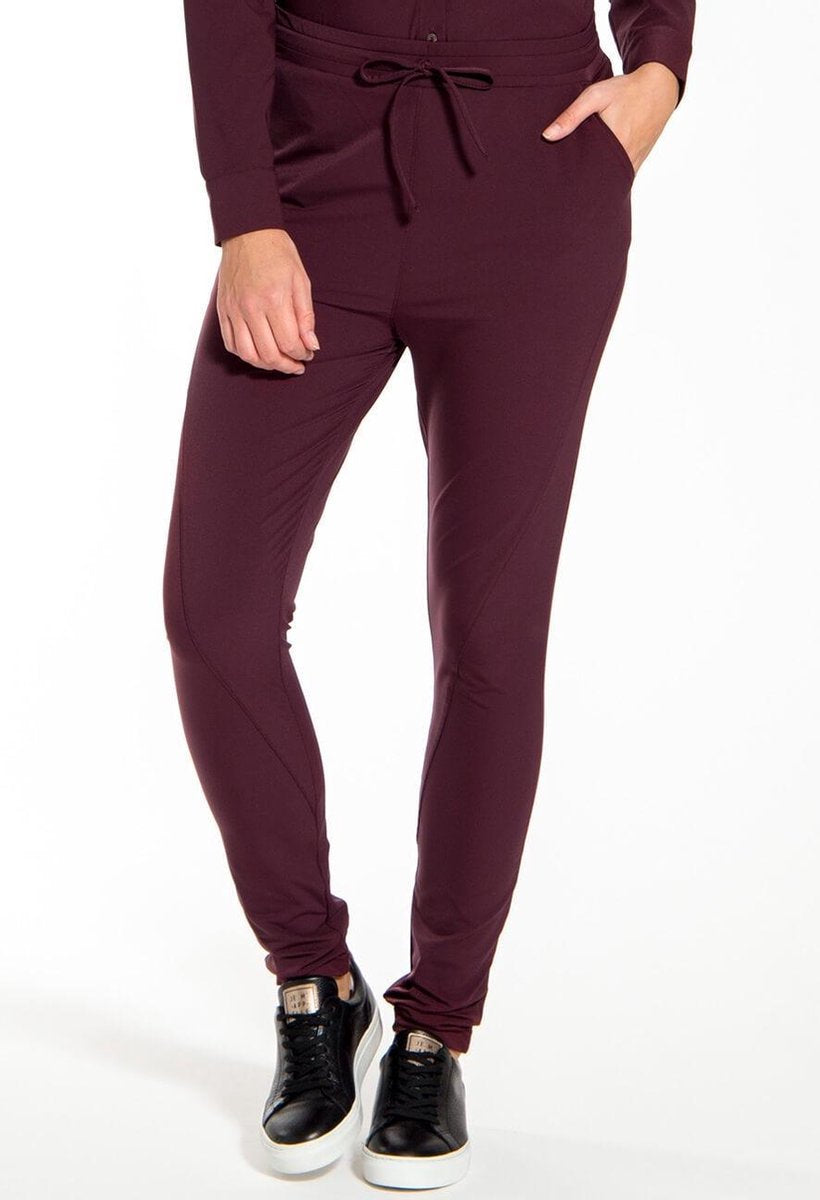 Rode Broek/Pantalon van Je m'appelle - Dames - Travelstof - Maat XL - 2 maten beschikbaar