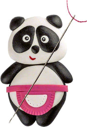 NEEDLEMINDER PANDA (HANDGEMAAKT) - (2.5 x 4 cm) NAALDMAGNEET WONDERLAND