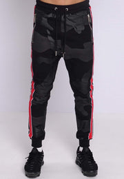 Conflict Trackpants Camo Black