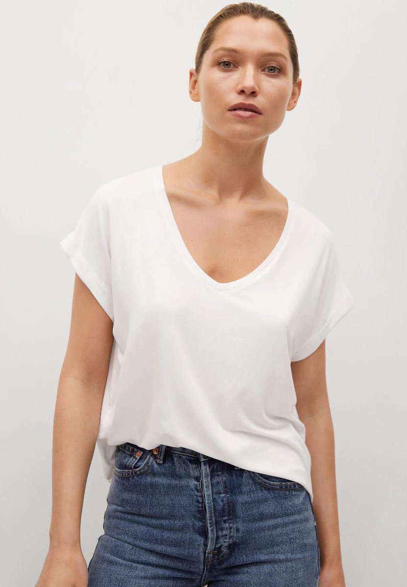 Basic T Shirt Met V Hals 17050105 01