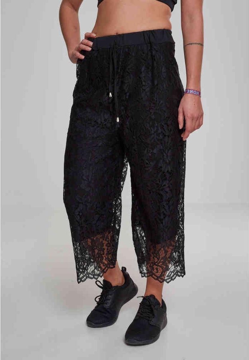 Urban Classics Driekwartbroek -M- Laces culotte Kant Zwart