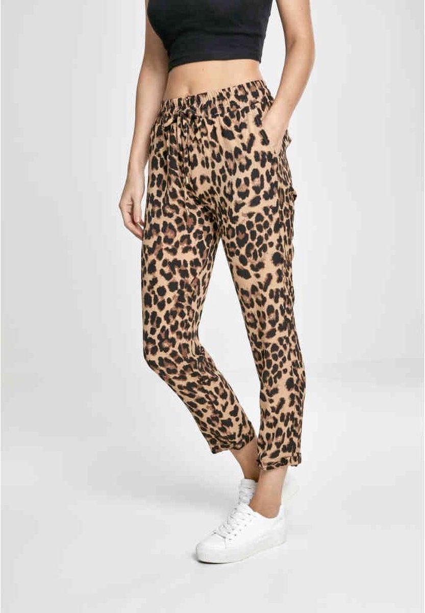Urban Classics Curvy Broek XL (50)