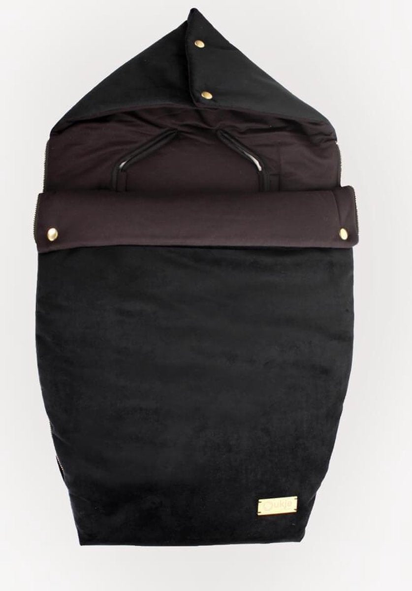 Ukje - Voetenzak Deluxe Maxi Cosi universeel - Comfortabel katoen - Zwart
