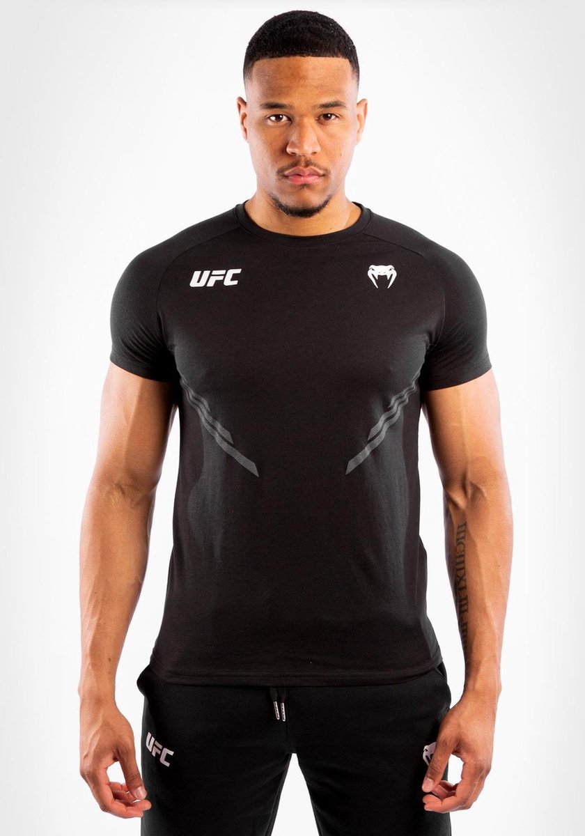 UFC Venum Replica Heren T Shirt Jersey Zwart maat XS