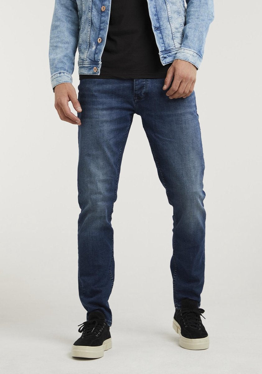Chasin' Jeans CROWN OREGON - DARK BLUE - Maat 31-32