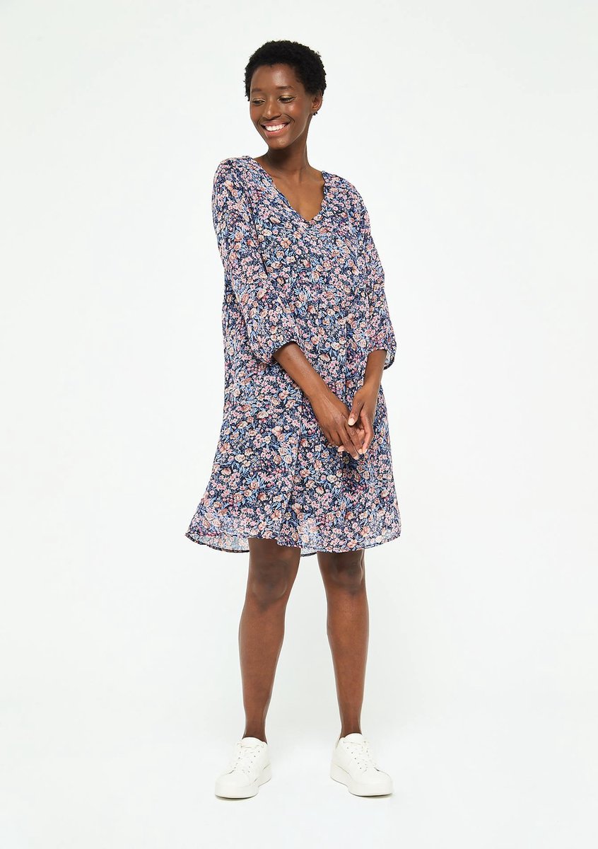 Halflange jurk met fijne bloemenprint - Blauw